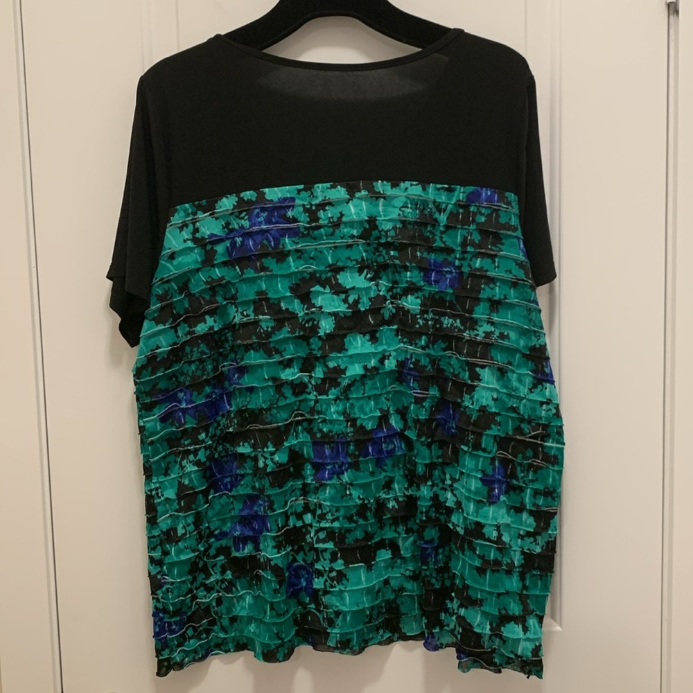 2X Blouse - Picture 3 of 3